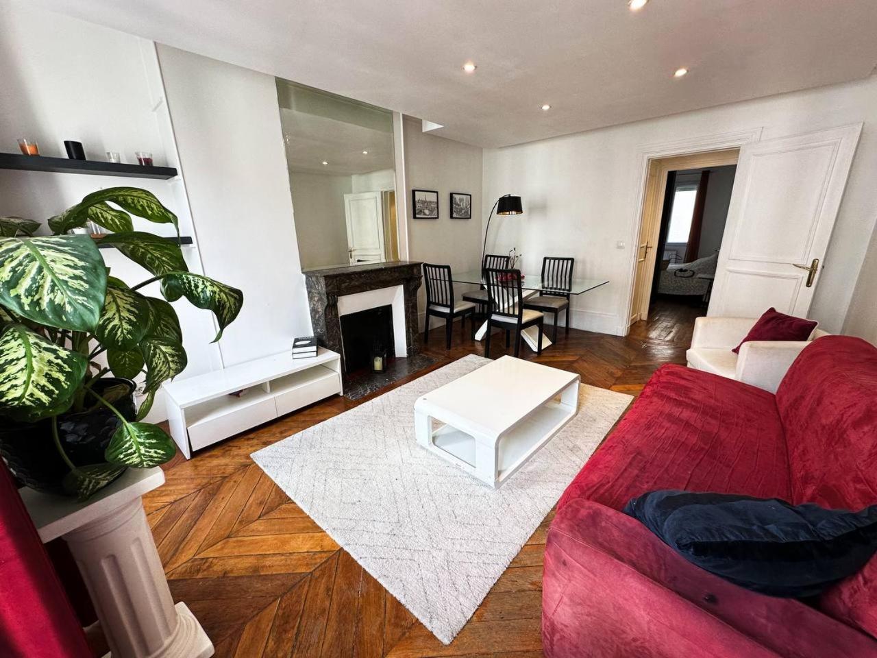 Apartment Colisee باريس المظهر الخارجي الصورة